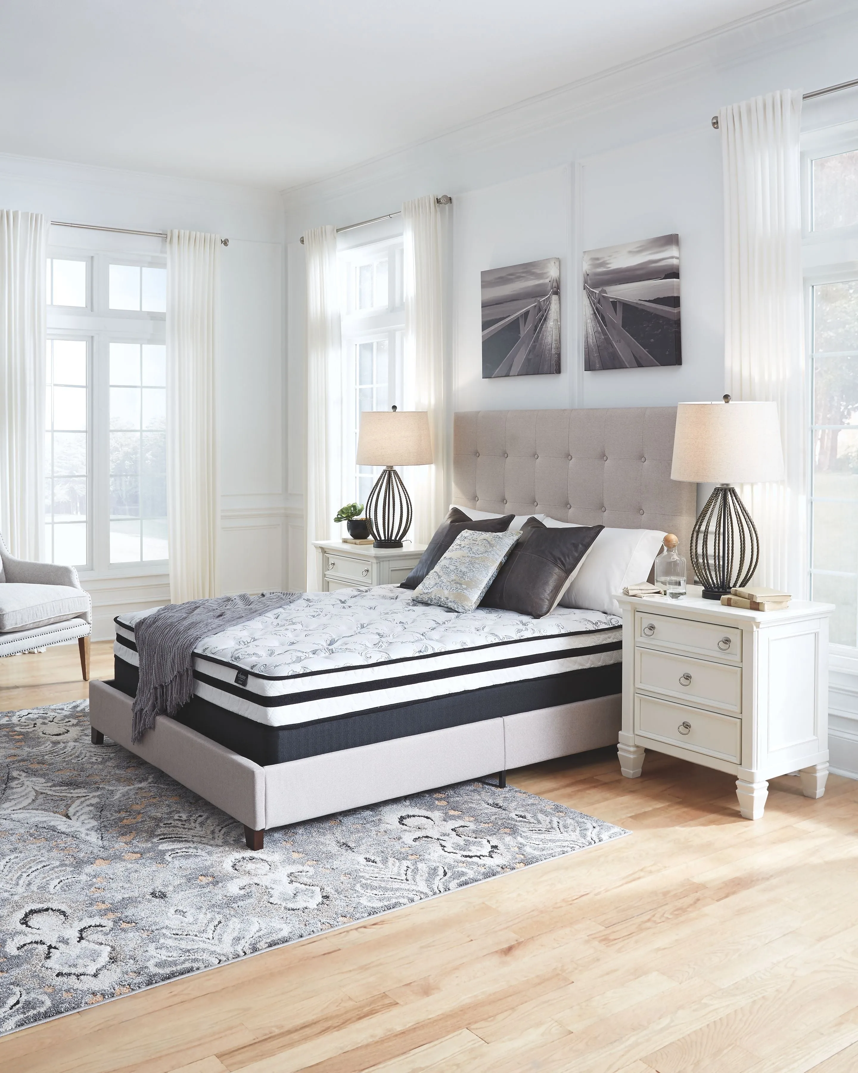8 Inch Chime Innerspring - White - Twin Mattress