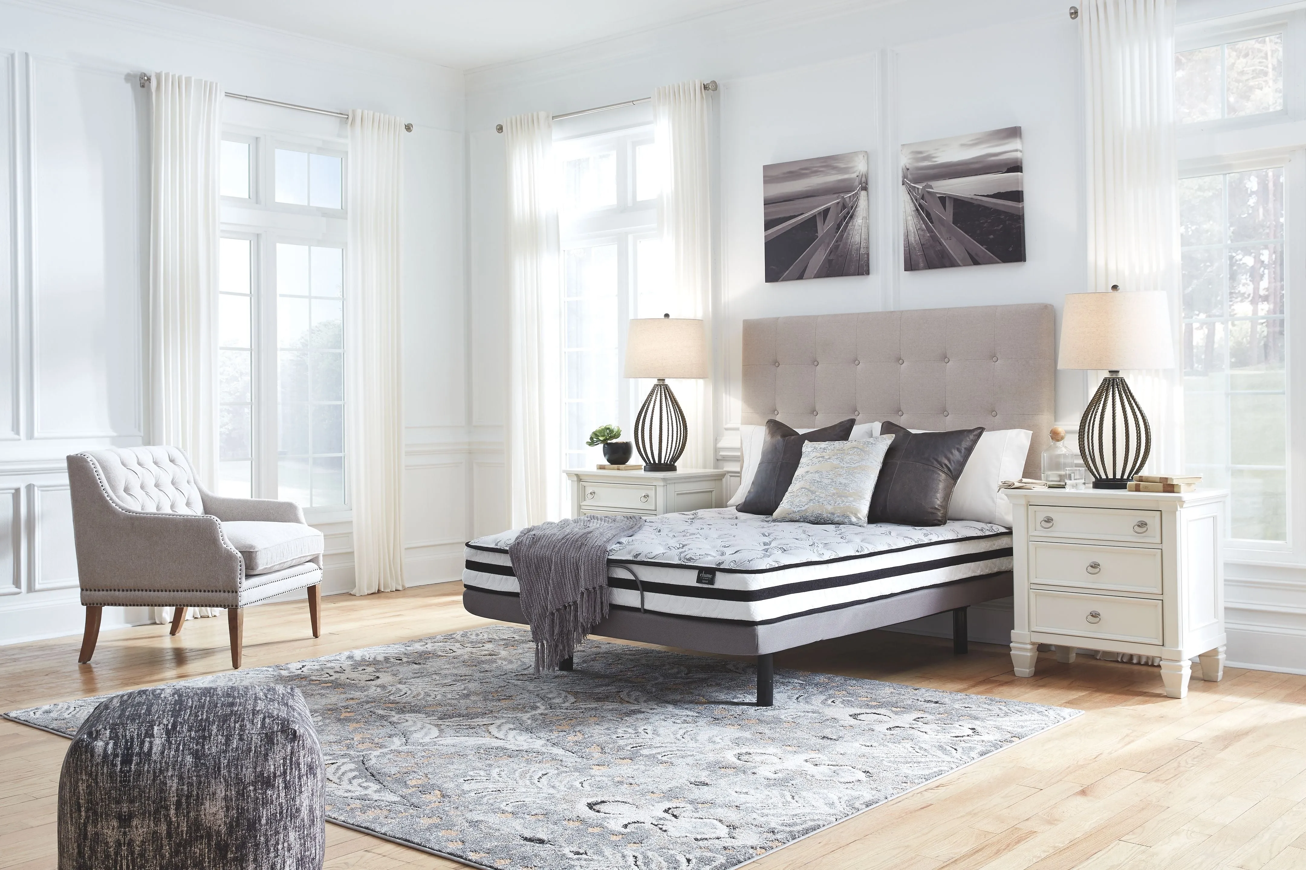 8 Inch Chime Innerspring - White - Twin Mattress