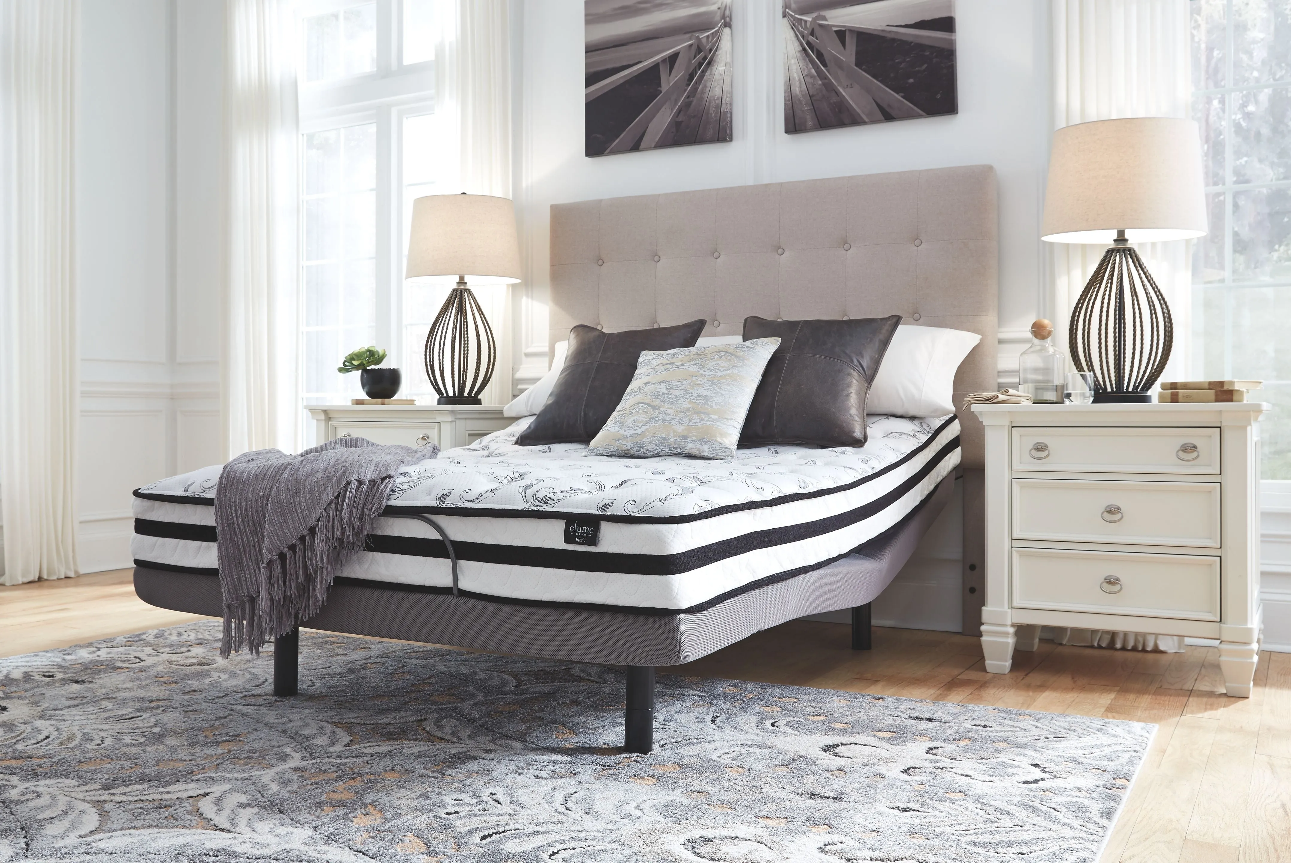 8 Inch Chime Innerspring - White - Twin Mattress