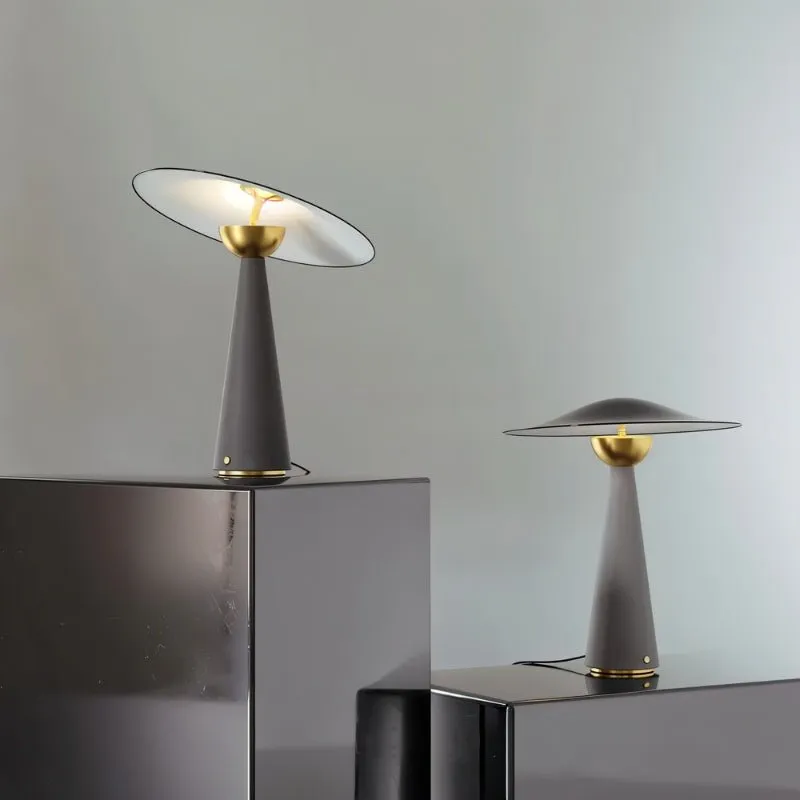 Aureal Table Lamp