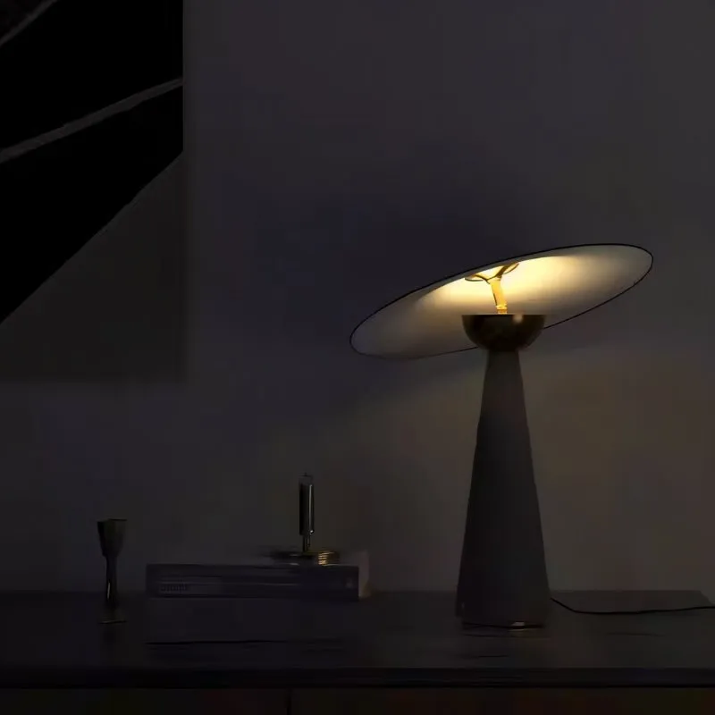 Aureal Table Lamp
