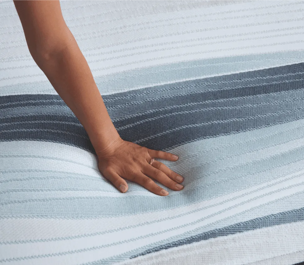 Beautyrest Hybrid Tight Top Firm Mattress