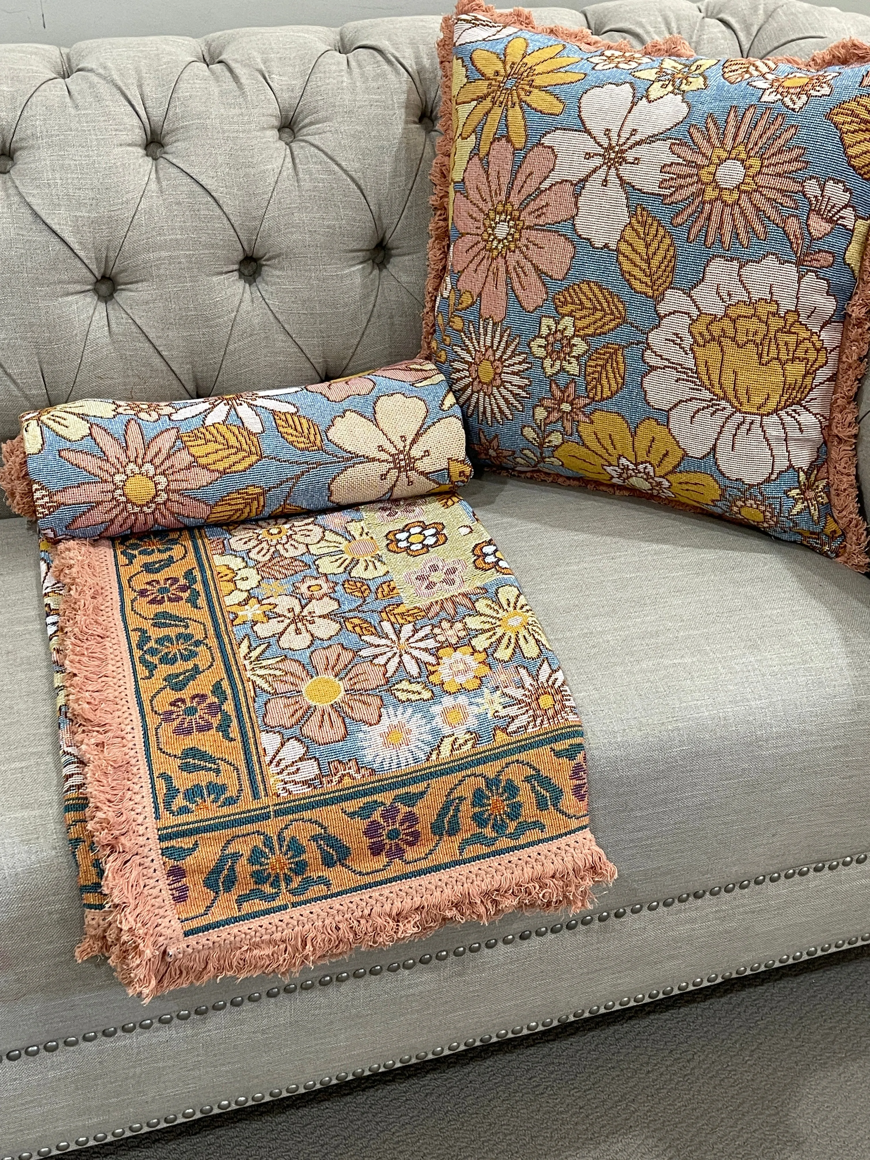 Blossom Elegance Cotton Reversible Tapestry Picnic Throw