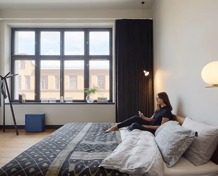 Blueeair Sense  Midnight Air Purifier - Blue