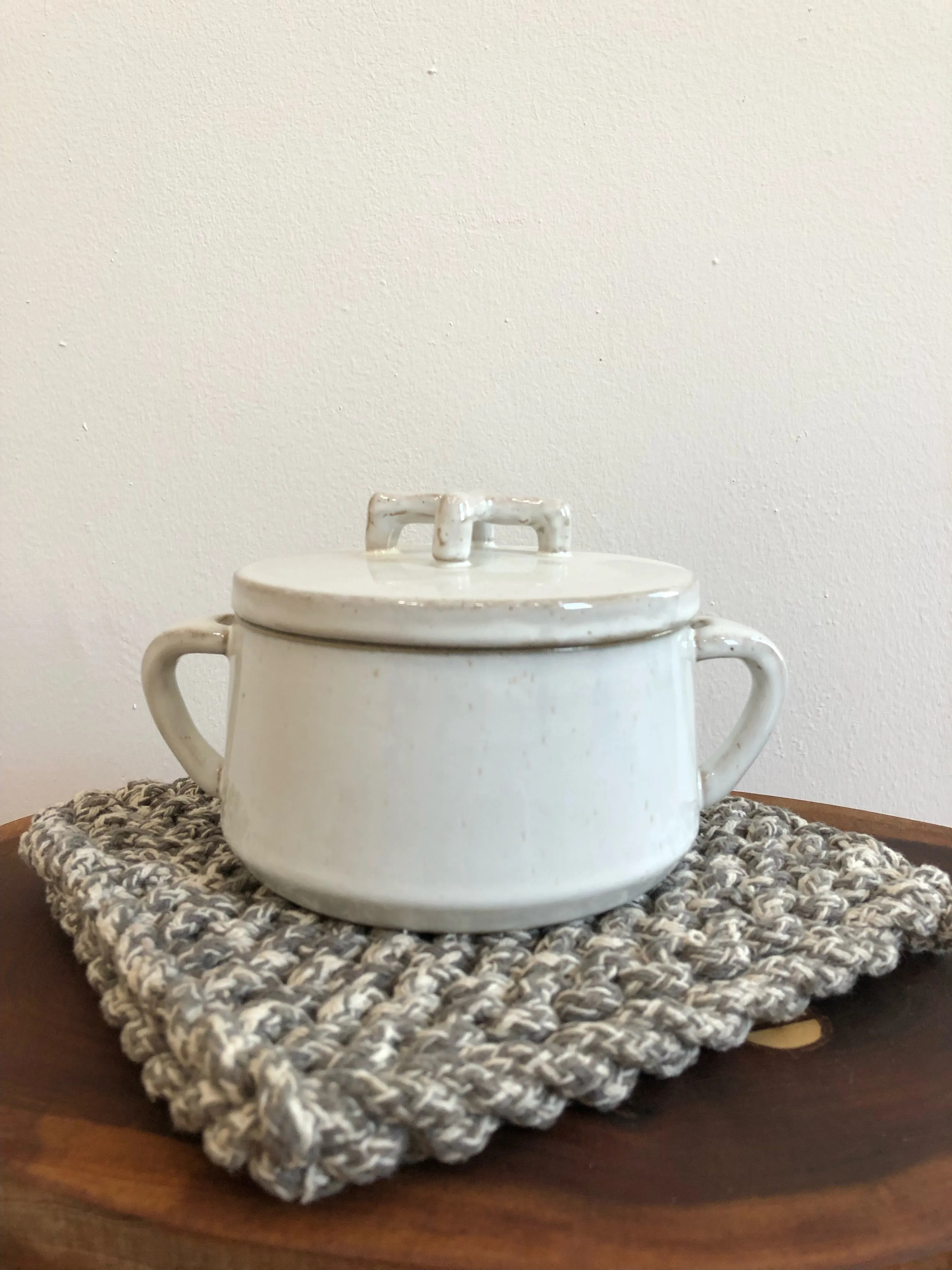 Criss Cross Canister