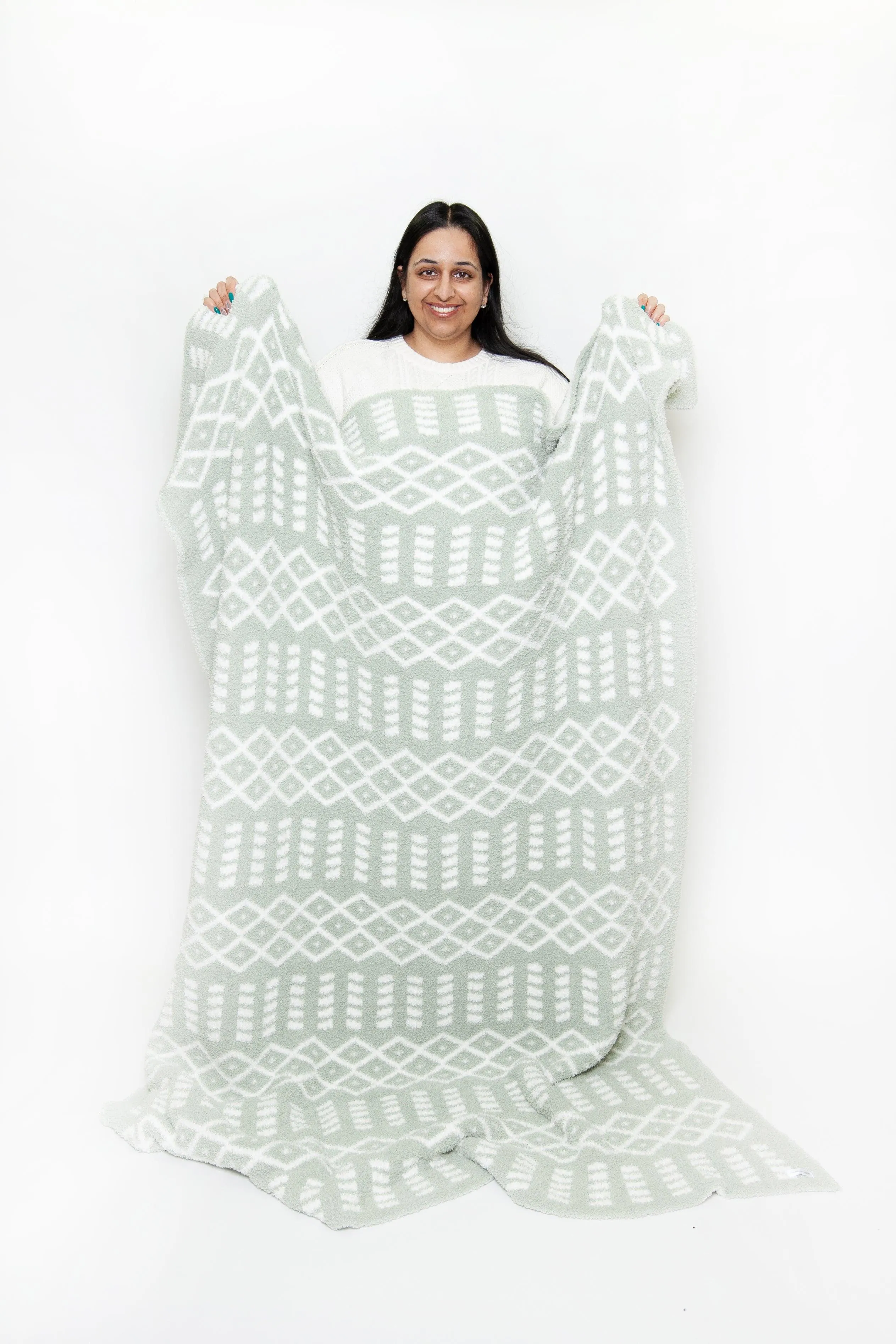 Desert Sage & White Diamond Point Print Throw