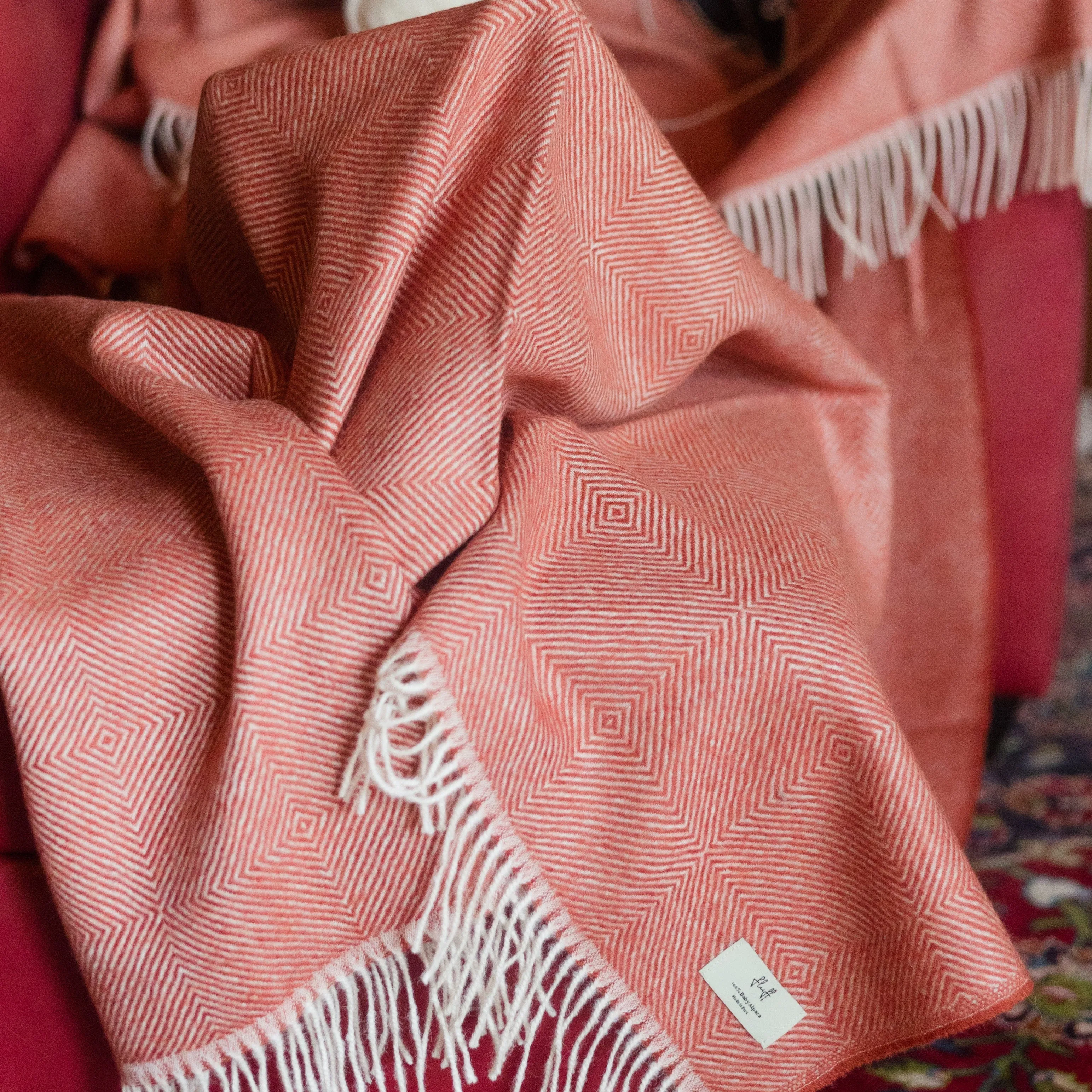 Fluff Diamond Pattern Baby Alpaca Throw Blanket