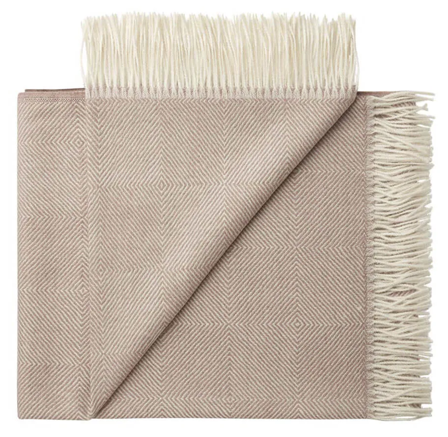 Fluff Diamond Pattern Baby Alpaca Throw Blanket