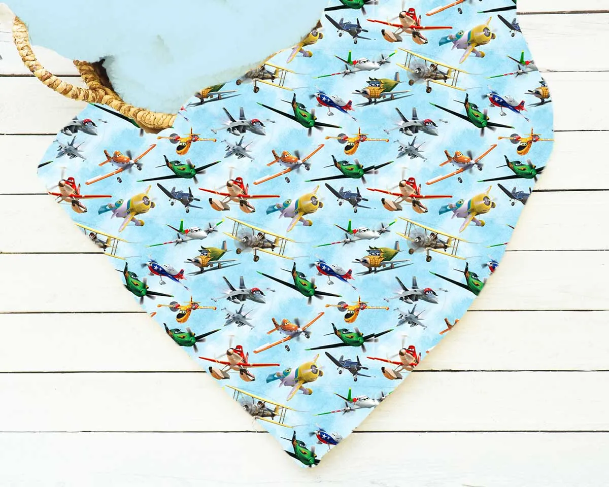 Gifts Galore Planes - Plush Bamboo Blankets