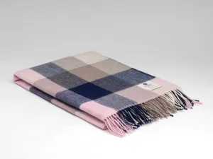 Merino Lambswool Throw - Chic - McNutt