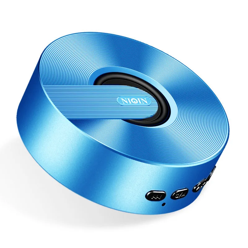 Mini New Bluetooth Speaker WeChat Collection Voice Player Lock and Load Spray