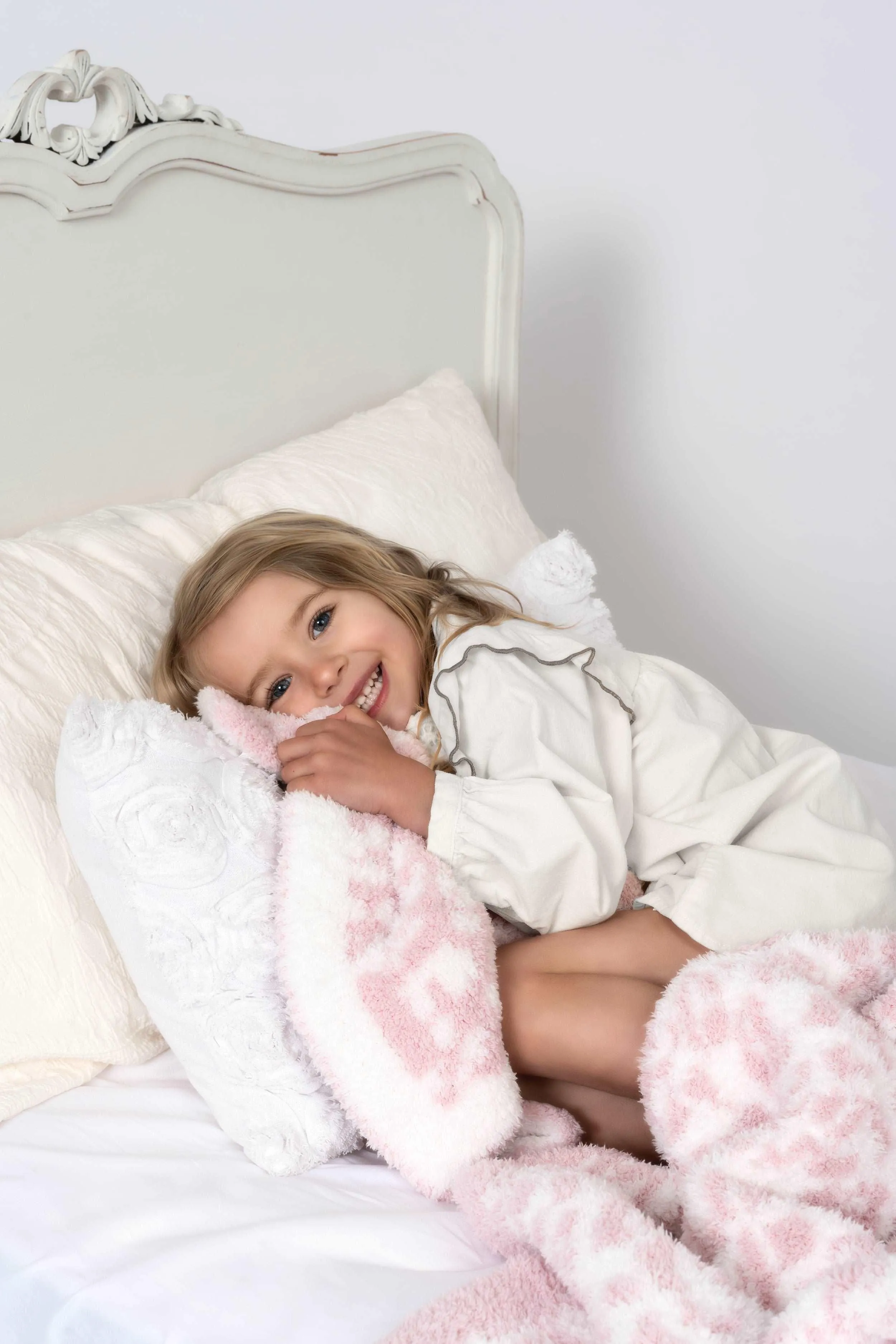 Rose Pink & White Leopard Print Twin Bed Blanket