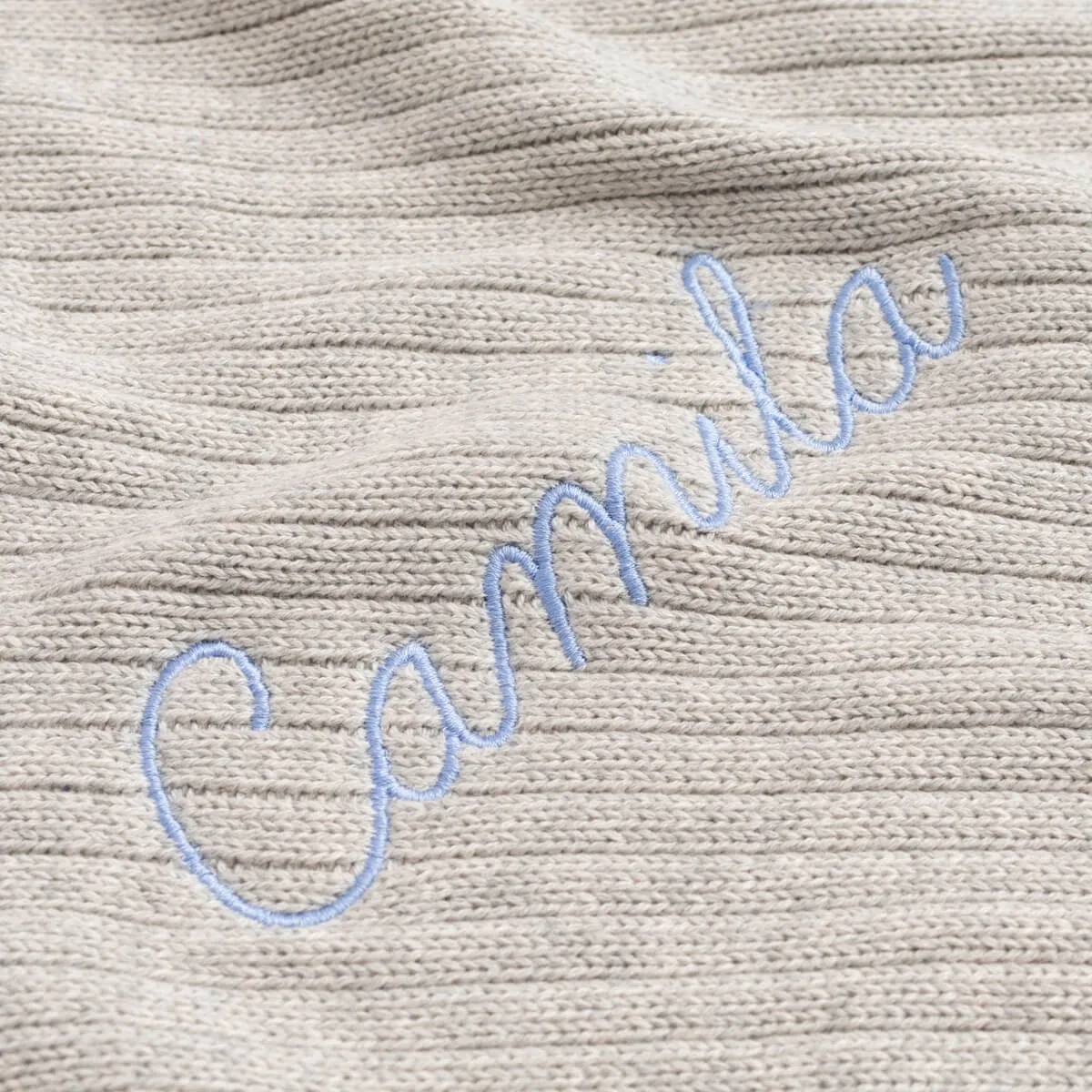 Snuggle Up Blanket_Grey