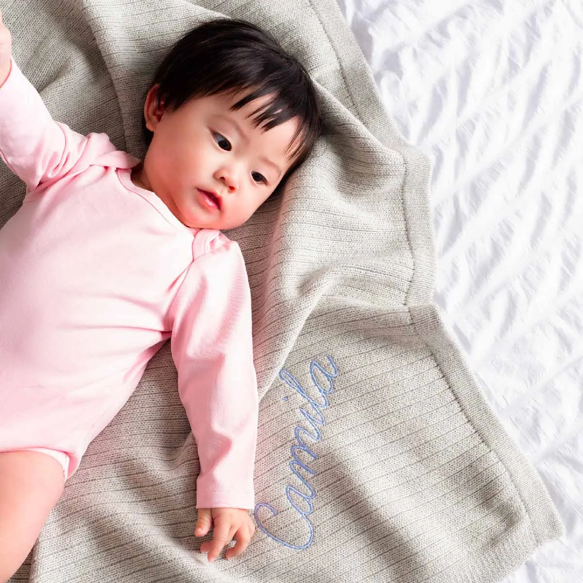 Snuggle Up Blanket_Grey