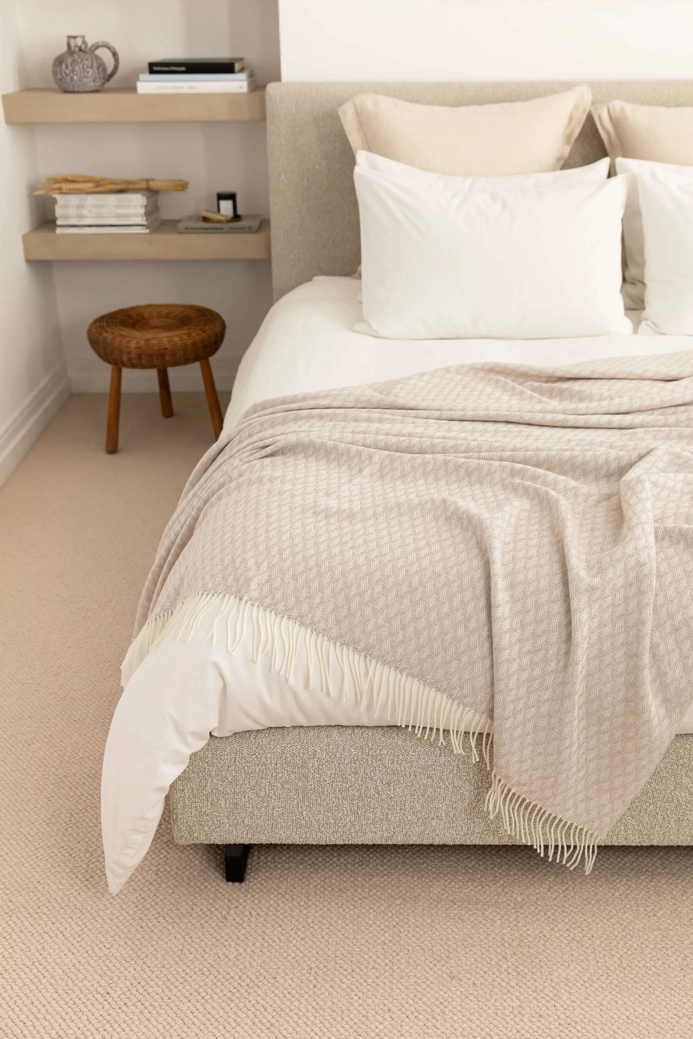 Trellis Weave Merino Bed Throw