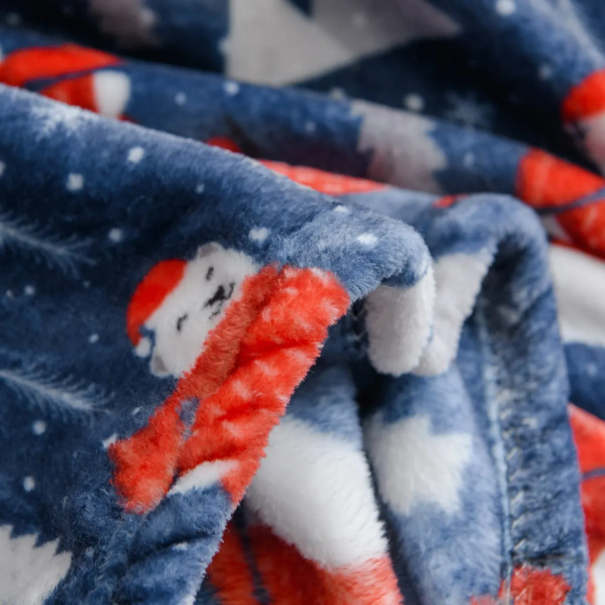Ultra Soft Oversized Plush Holiday Throw Blanket - Stylish Home Décor for Bed or Couch