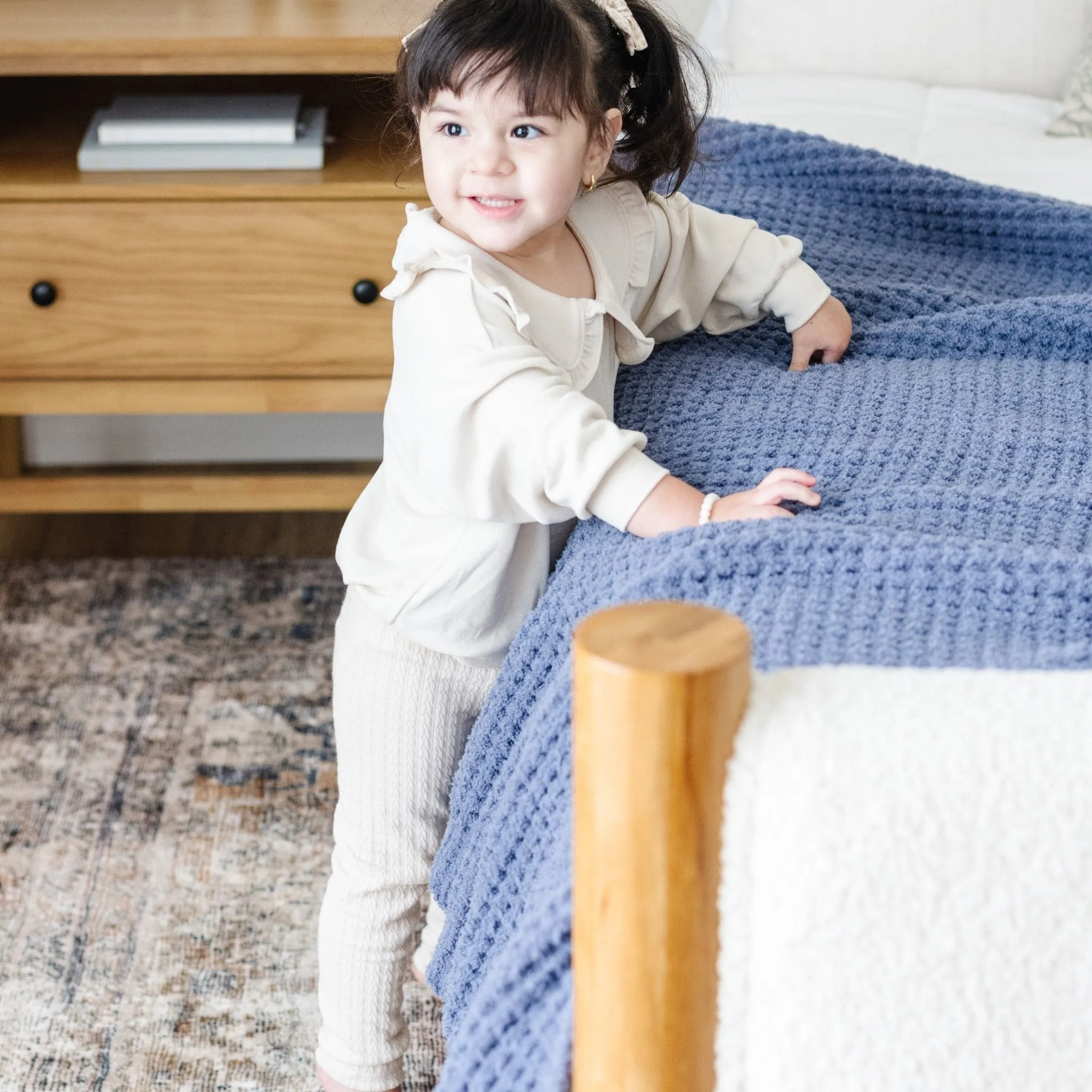 WAFFLE KNIT KING BLANKETS