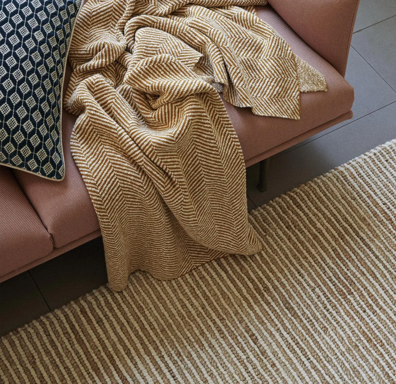 Weave Solano Throw - Amber