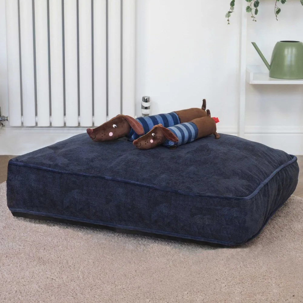 Zoon 107cm Large Navy TuffEarth Chenille Gusset Pet Mattress